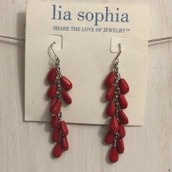 Lia Sophia Dangle Pierced Earrings Red & Green 2 Pairs NOC - Picture 2 of 8